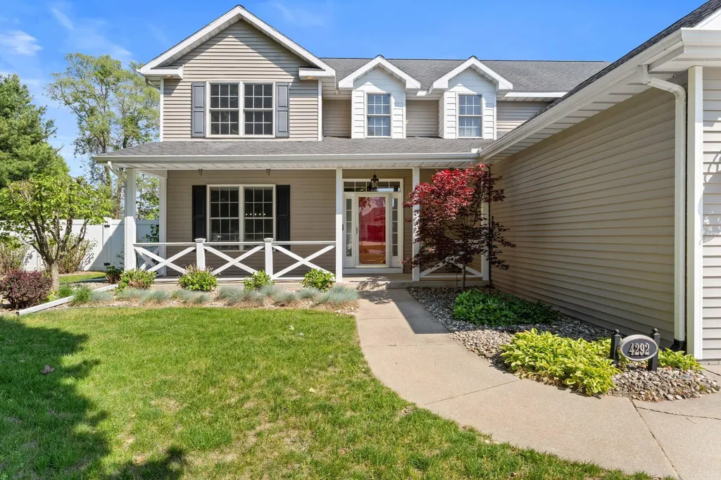 4292 S Royal Curve Royalton Township MI 49085