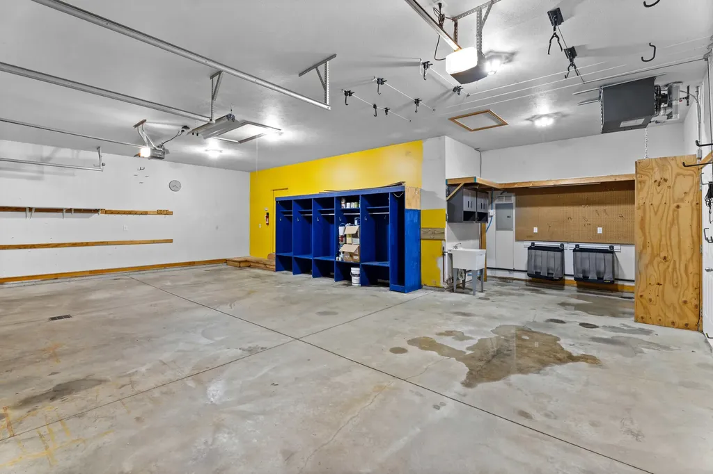 4292 S Royal Curve Royalton Township MI 49085