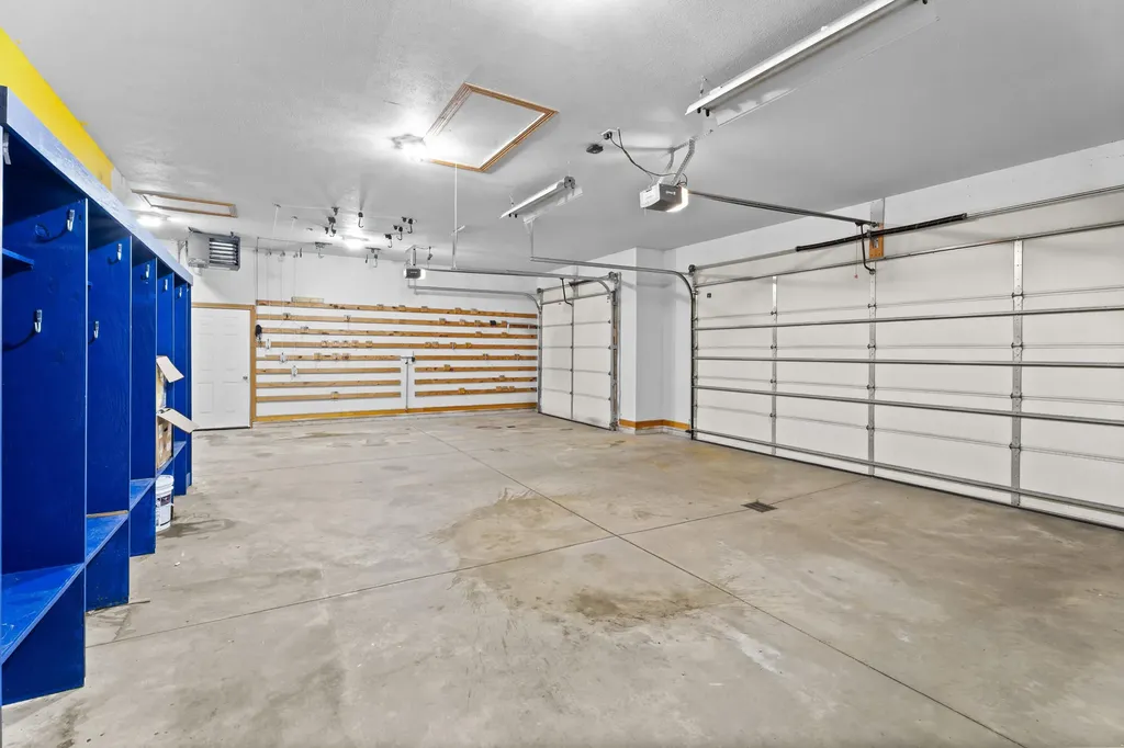 4292 S Royal Curve Royalton Township MI 49085