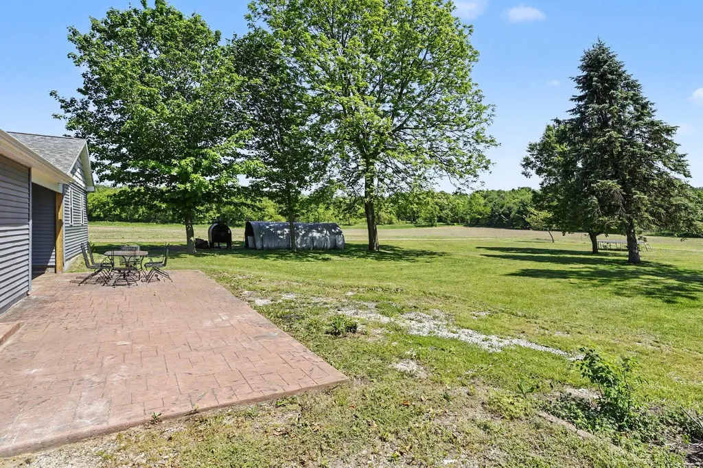 22111 Dutch Settlement Street Lagrange Township MI 49031