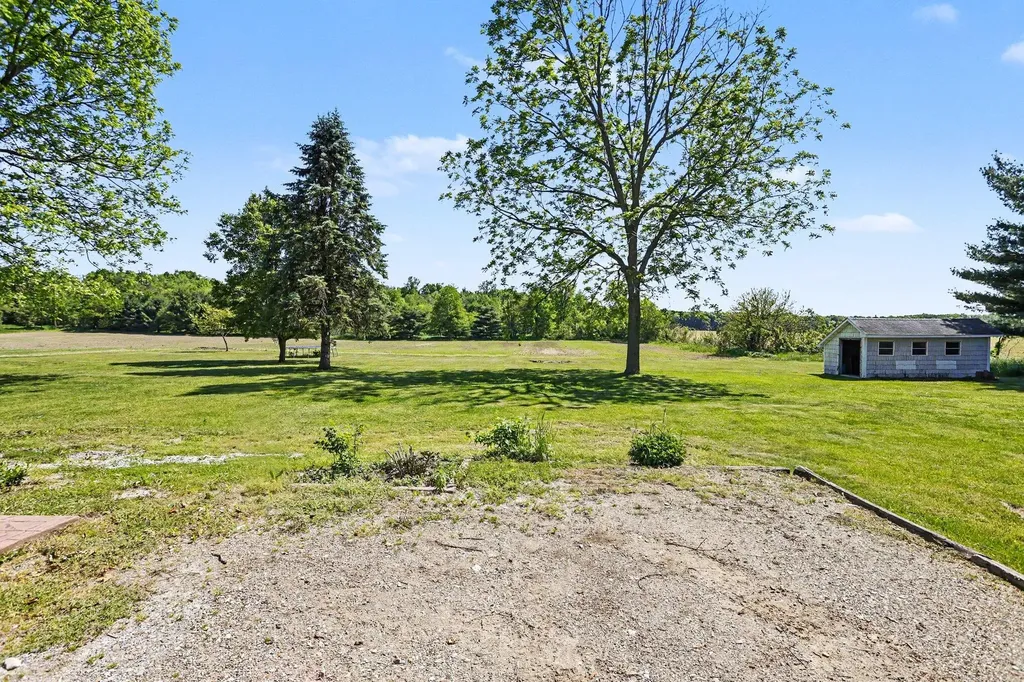 22111 Dutch Settlement Street Lagrange Township MI 49031