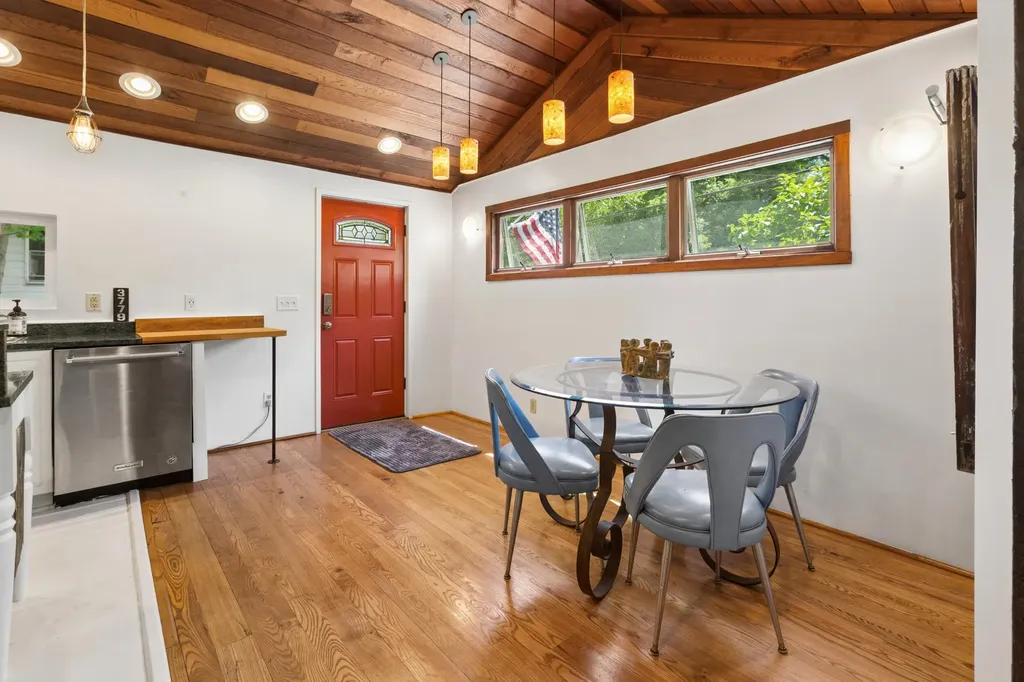 3779 W Glendora Road Weesaw Township MI 49119