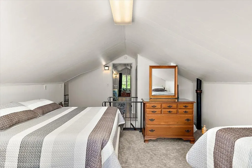 66666 95th Avenue Keeler Township MI 49047