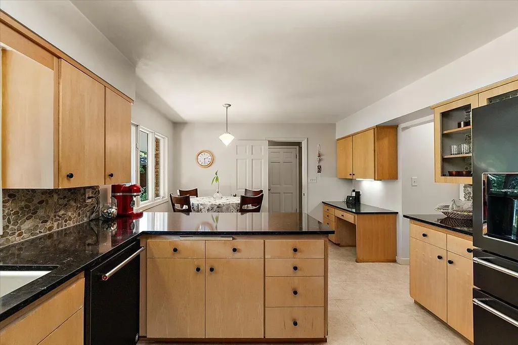 2963 E Bluffwood Terrace St. Joseph Charter Township MI 49085