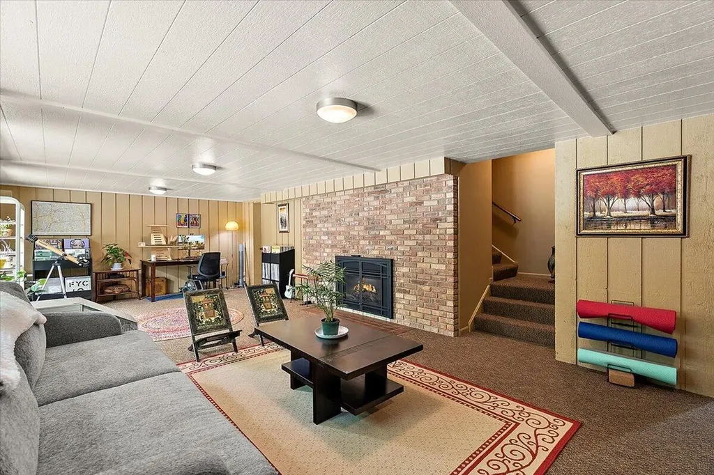 2963 E Bluffwood Terrace St. Joseph Charter Township MI 49085