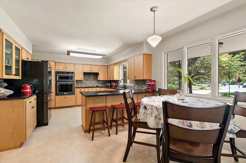 2963 E Bluffwood Terrace St. Joseph Charter Township MI 49085