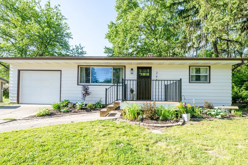264 Leedy Street Coloma City MI 49038