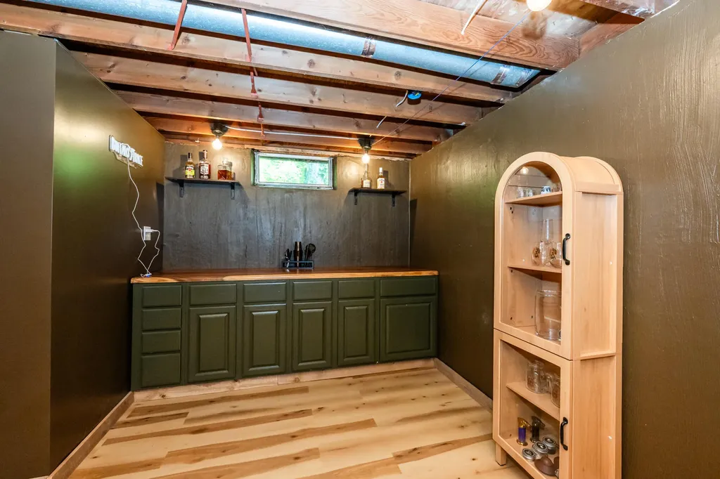 264 Leedy Street Coloma City MI 49038
