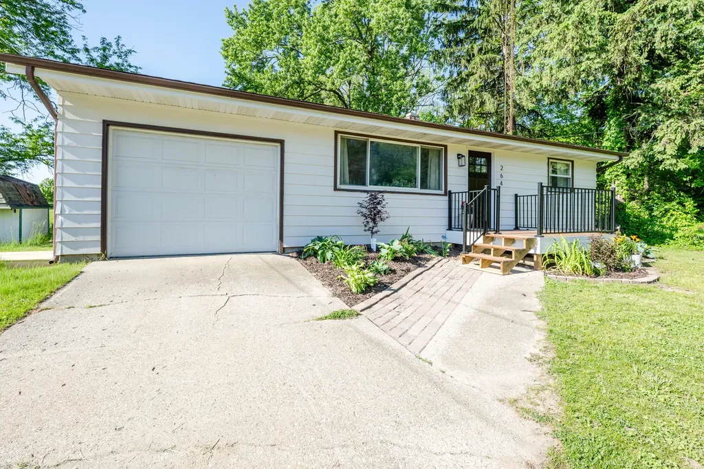 264 Leedy Street Coloma City MI 49038