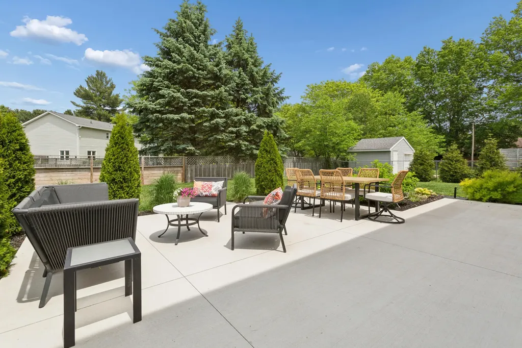 729 Maiden Lane St. Joseph Charter Township MI 49085