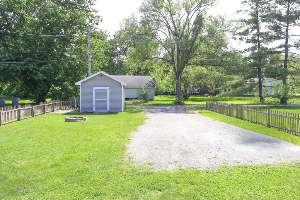 406 N Elm Street Three Oaks Village MI 49128