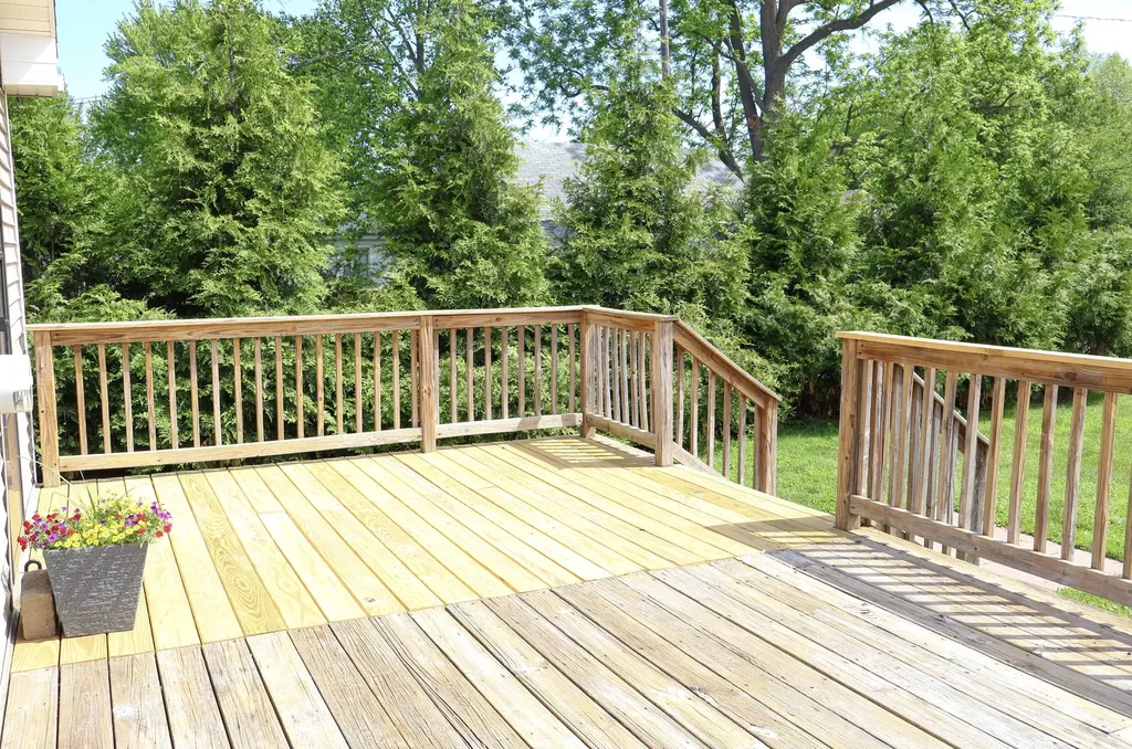 406 N Elm Street Three Oaks Village MI 49128
