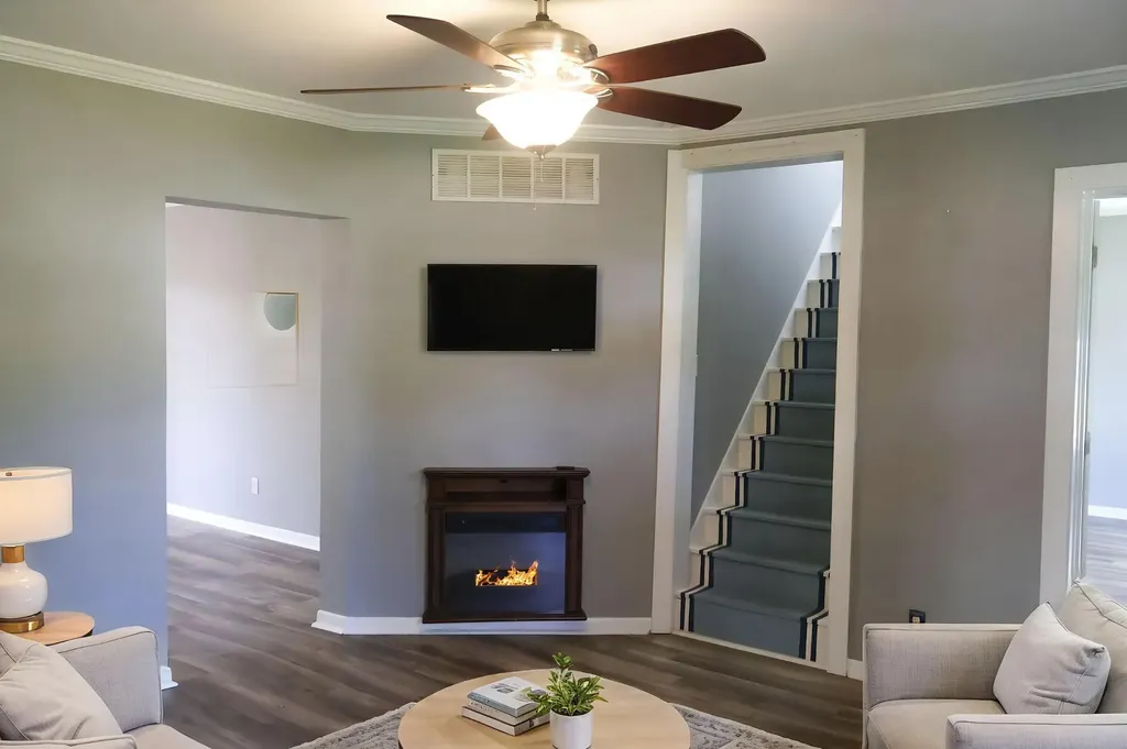 406 N Elm Street Three Oaks Village MI 49128