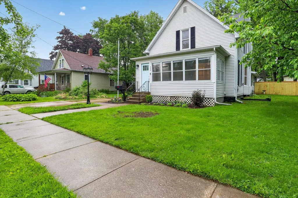 409 Oak Street Three Oaks Village MI 49128