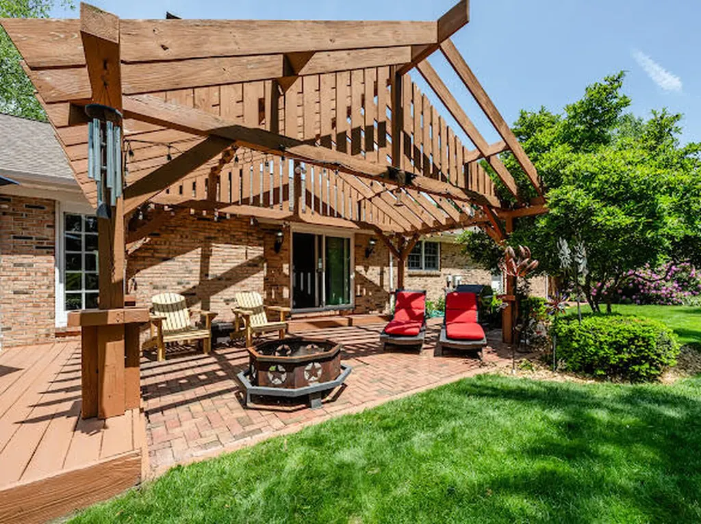 1386 Deerfield Street Lincoln Charter Township MI 49085