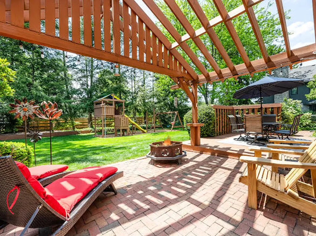 1386 Deerfield Street Lincoln Charter Township MI 49085