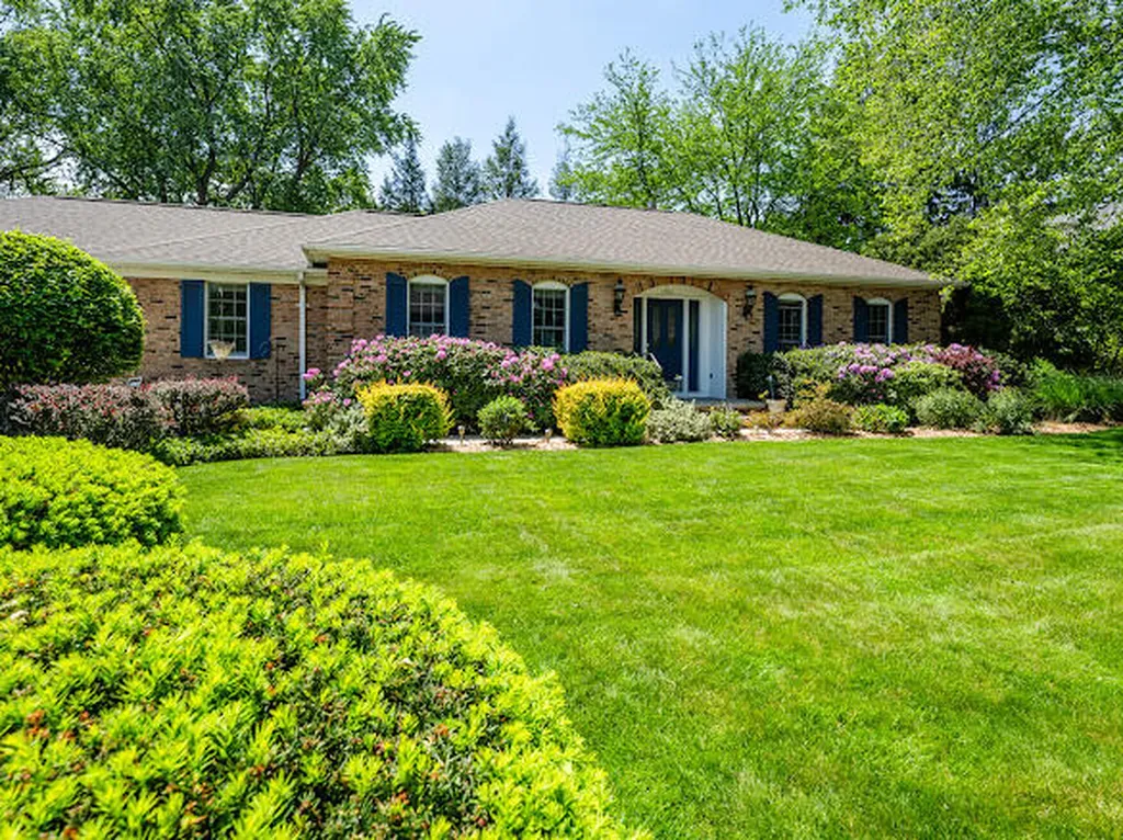 1386 Deerfield Street Lincoln Charter Township MI 49085