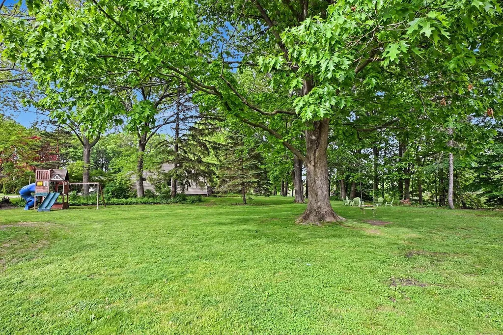1086 Brunn Avenue St. Joseph Charter Township MI 49085