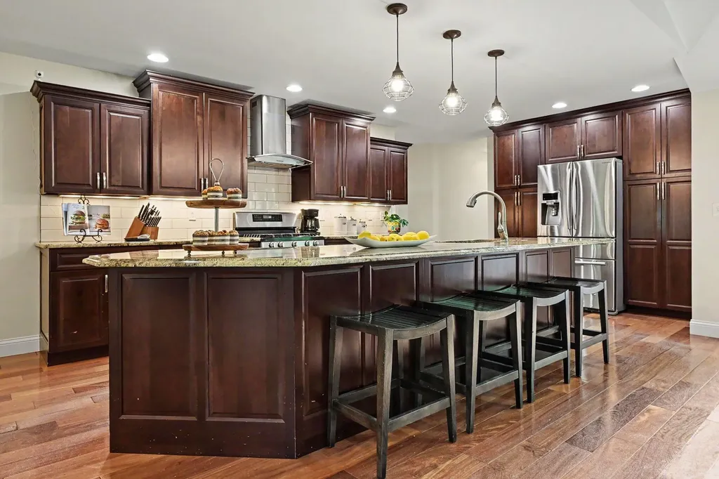1086 Brunn Avenue St. Joseph Charter Township MI 49085