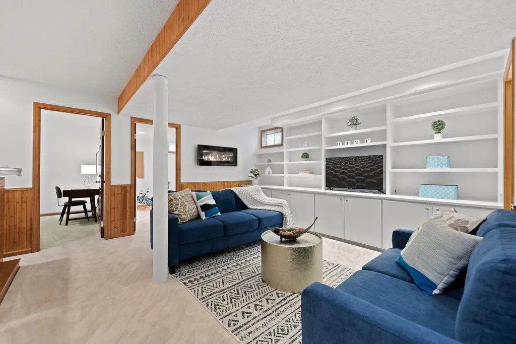 4035 Choctaw Trail Michiana Village MI 49117