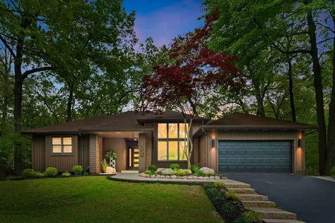 4035 Choctaw Trail Michiana Village MI 49117