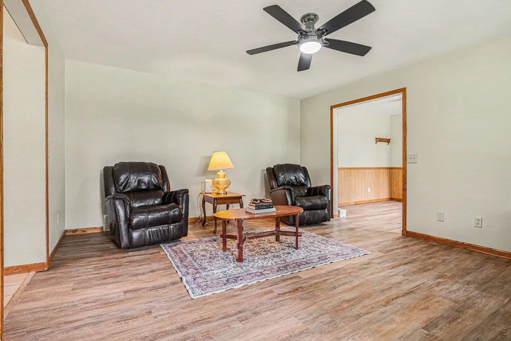22180 Redfield Street Ontwa Township MI 49112