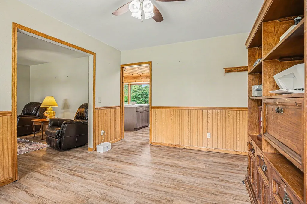 22180 Redfield Street Ontwa Township MI 49112