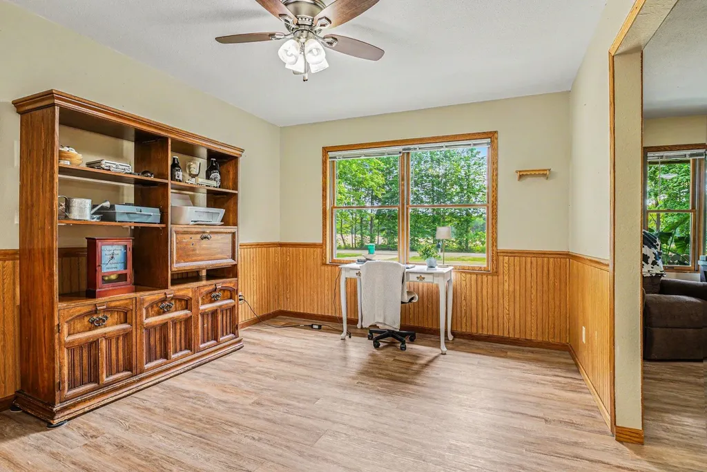 22180 Redfield Street Ontwa Township MI 49112