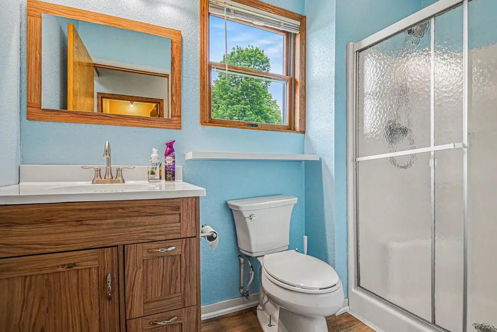 22180 Redfield Street Ontwa Township MI 49112