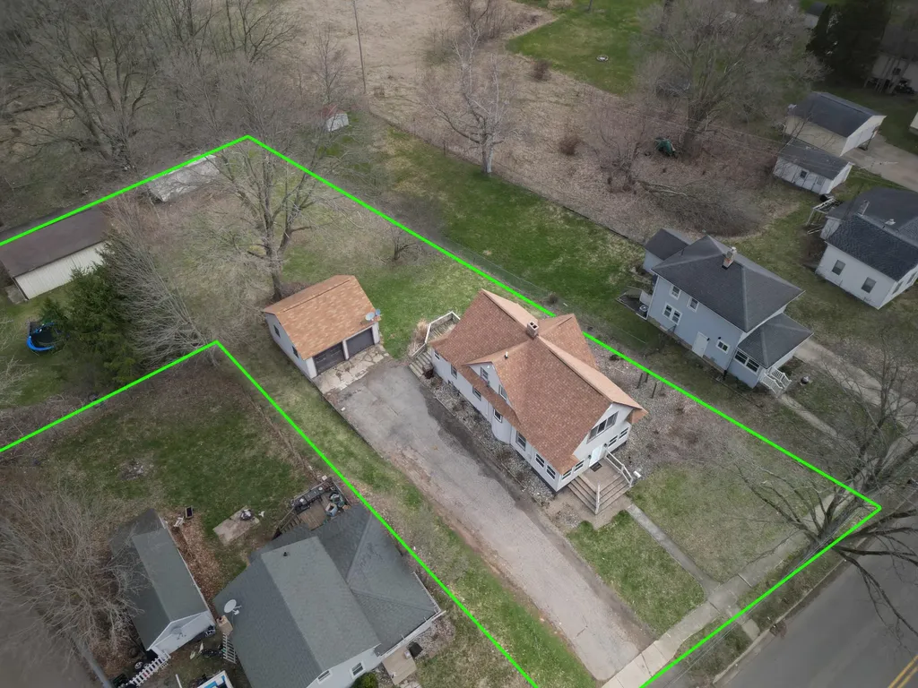 202 E Main Street Sandstone Township MI 49269