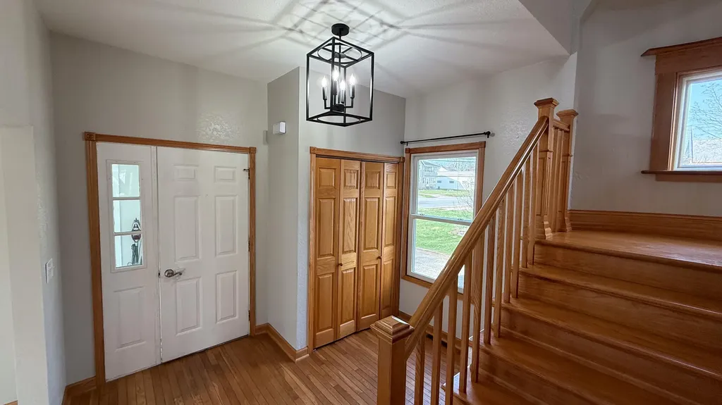 202 E Main Street Sandstone Township MI 49269