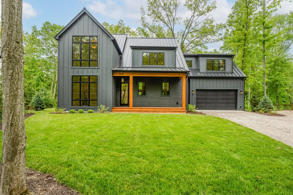 16140 Stones Throw Lane New Buffalo Township MI 49117