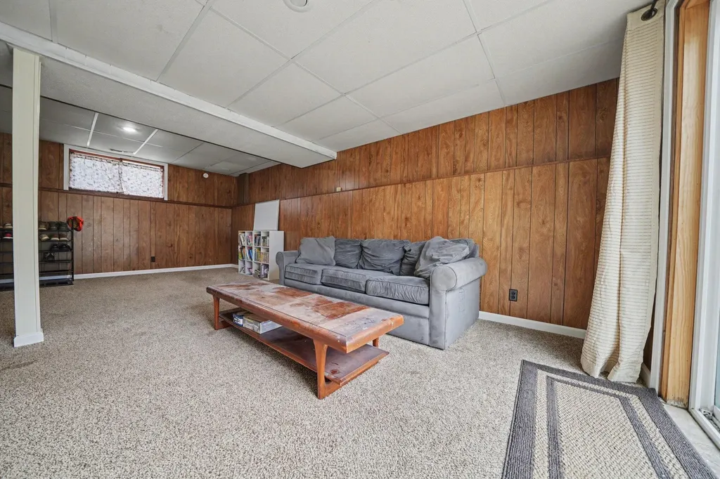 1750 Poplar Path Lincoln Charter Township MI 49127
