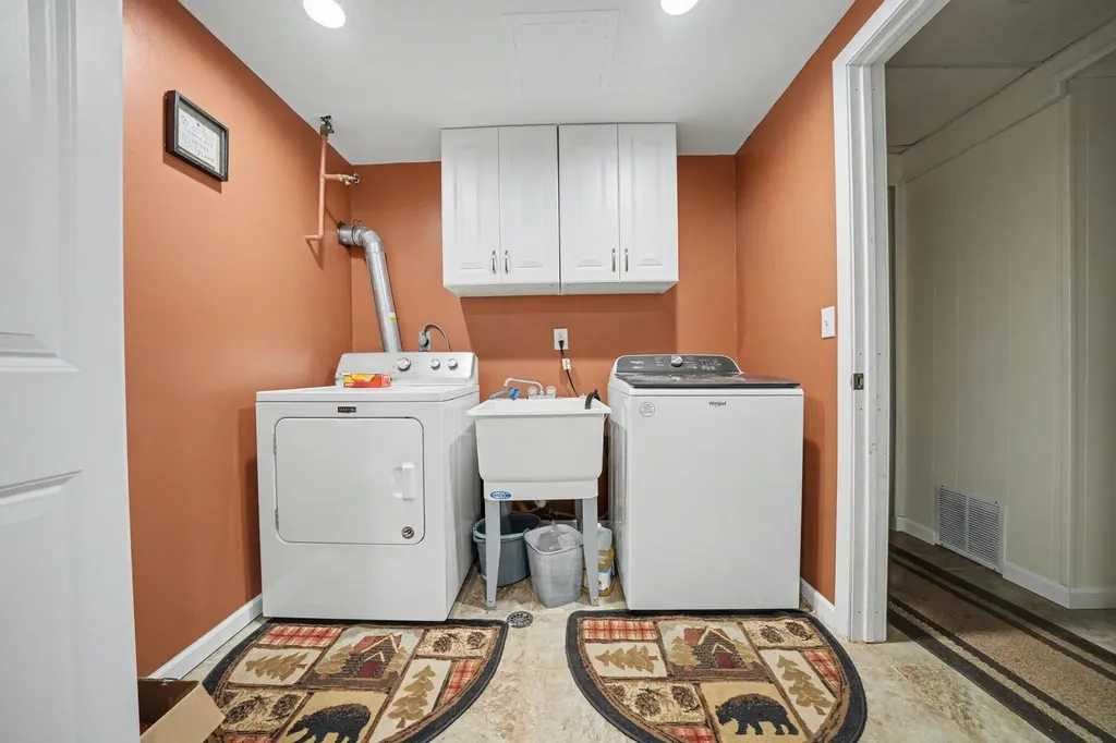 1750 Poplar Path Lincoln Charter Township MI 49127