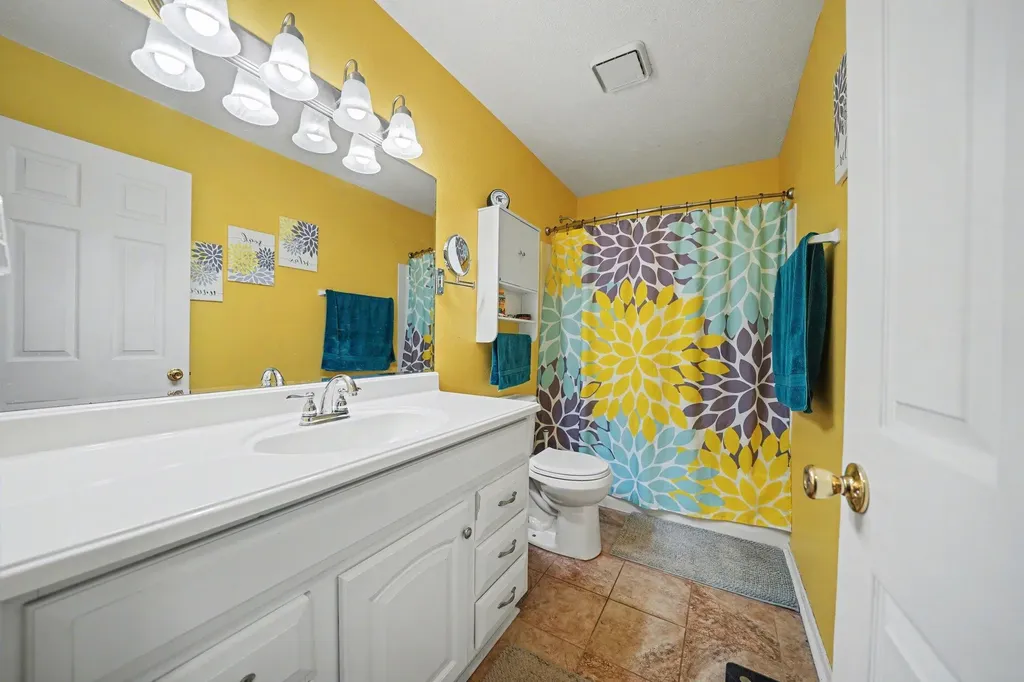 1750 Poplar Path Lincoln Charter Township MI 49127