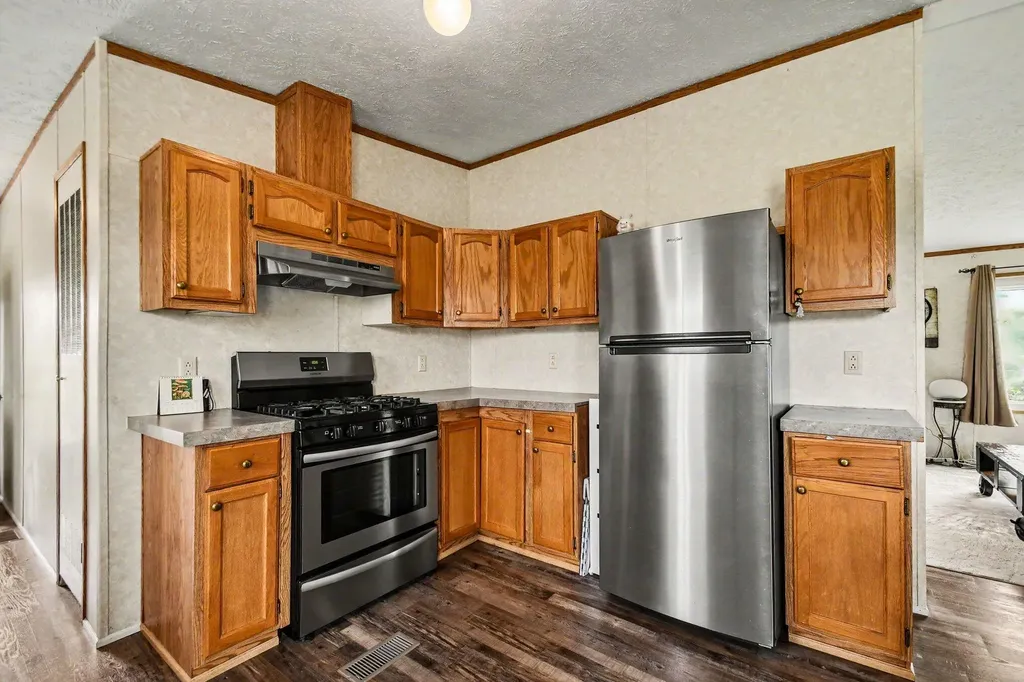 3065 Chamberlain Road Buchanan Township MI 49107