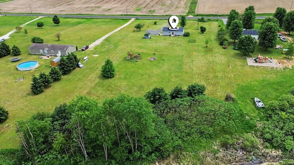 3065 Chamberlain Road Buchanan Township MI 49107