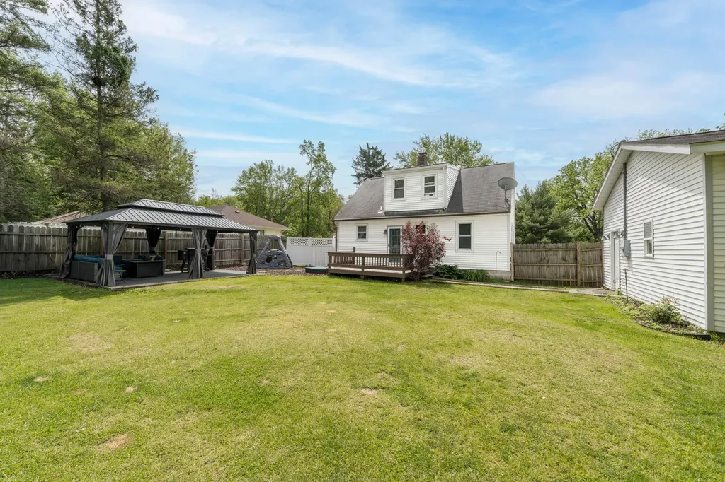 1403 Hamelink Drive Portage City MI 49002