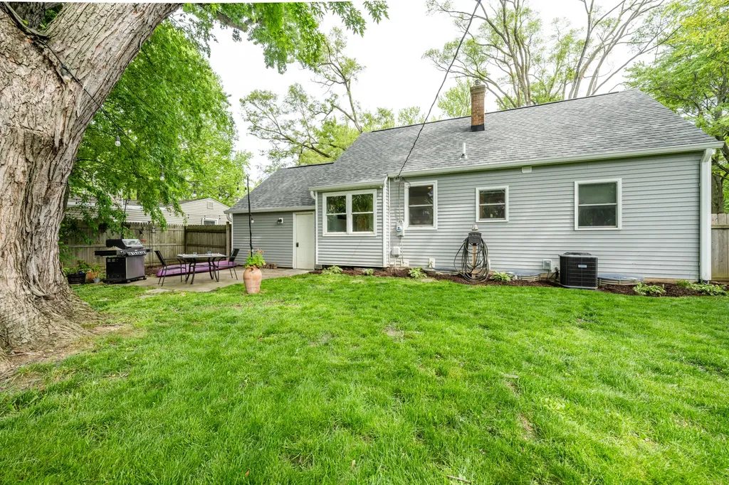 1118 Lawndale Avenue Niles Township MI 49120