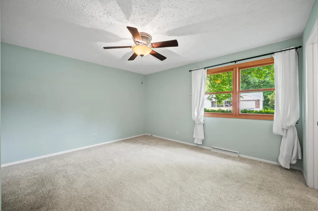 1710 Redwood Drive Lincoln Charter Township MI 49127