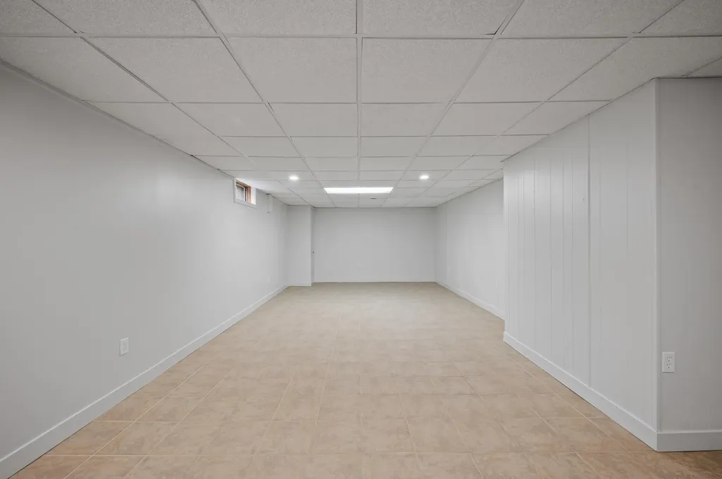 1710 Redwood Drive Lincoln Charter Township MI 49127
