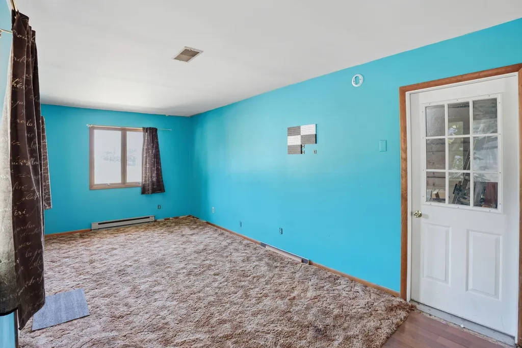 102 S Wendell Avenue Hartford City MI 49057