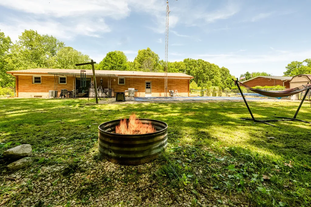 1846 Maple Lane Hagar Township MI 49022