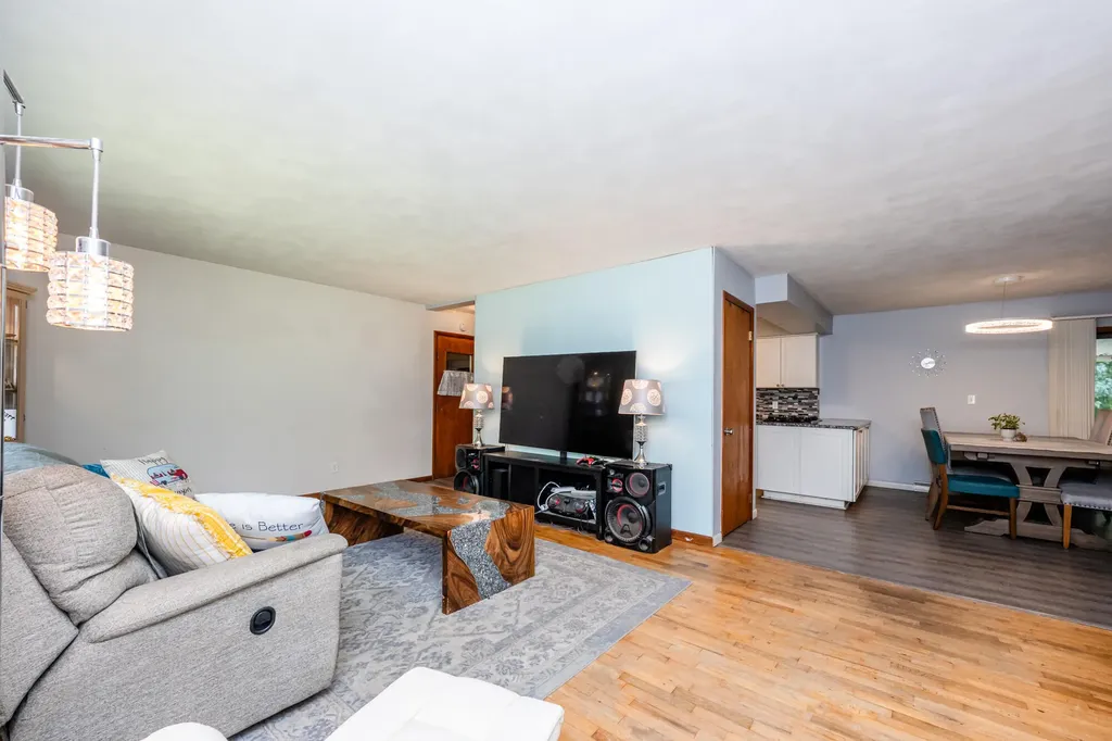 1846 Maple Lane Hagar Township MI 49022