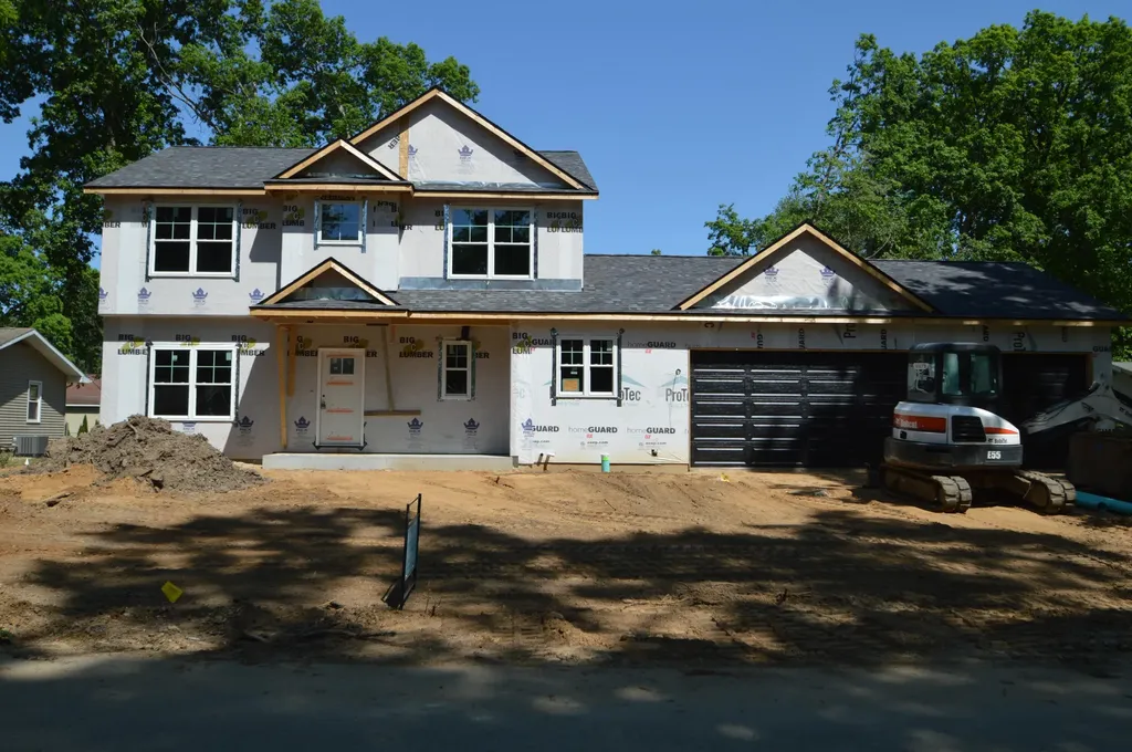 68889 6th Street Ontwa Township MI 49112