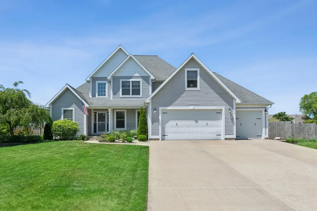 4178 S Royal Curve Royalton Township MI 49085