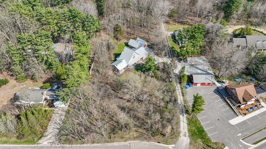 13670 Cottonwood Lane Chikaming Township MI 49115