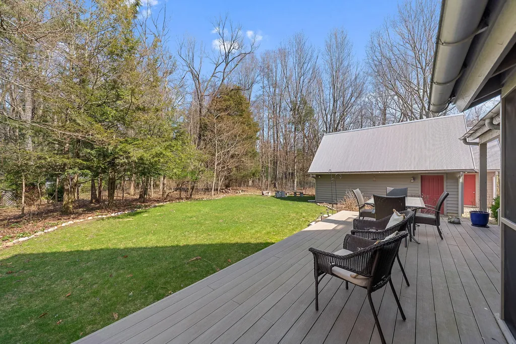 13670 Cottonwood Lane Chikaming Township MI 49115