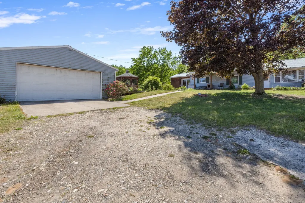 2750 Beebe Road Howard Township MI 49120