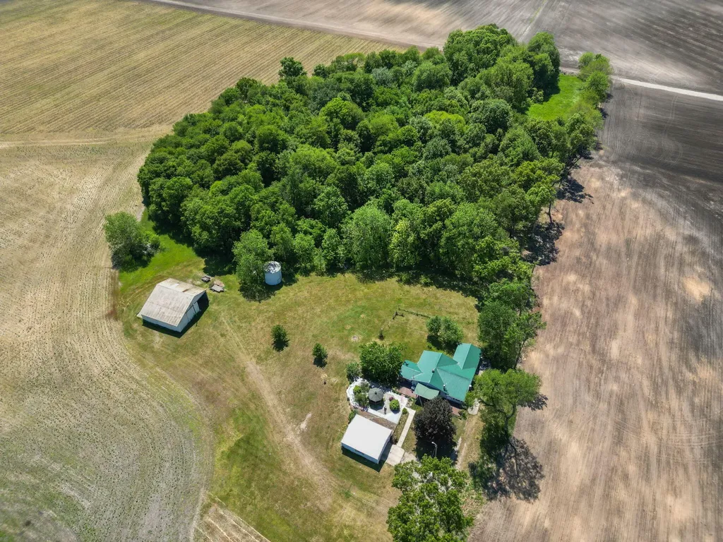 2750 Beebe Road Howard Township MI 49120